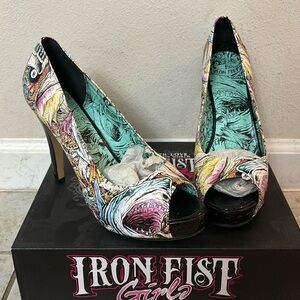 Iron Fist Here I Lie platforms size 10